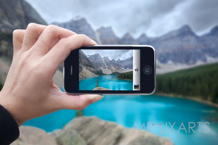 Take-Photos-With-iPhone-Camera