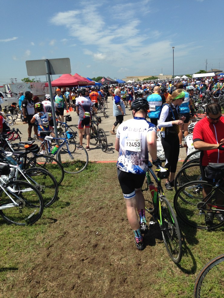 And lots of riders at the lunch stop too.